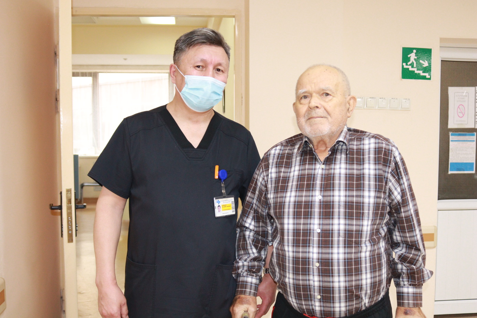 Операция замена головы. Мехдат 70 лет врач Алматы.